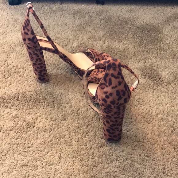 Heels - Picture 2 of 2